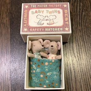 Maileg Baby Twins Match Box toy